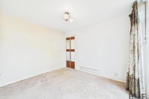 CAM01872G0-PR0360-STILL005.jpg