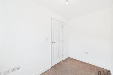 CAM01872G0-PR0375-STILL021.jpg