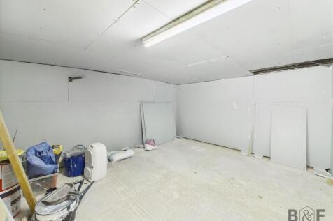 CAM01872G0-PR0364-STILL027.jpg