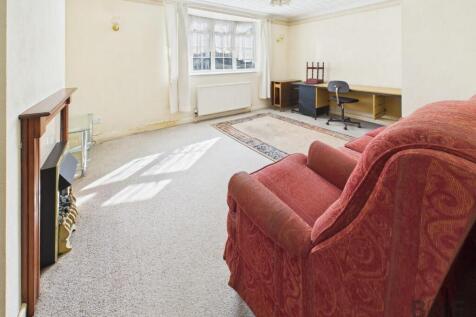CAM01872G0-PR0332-STILL002.jpg