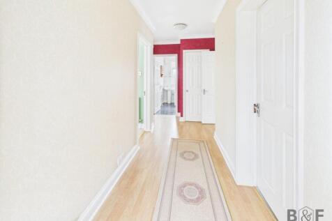 CAM01872G0-PR0376-STILL003.jpg