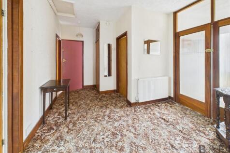 CAM01872G0-PR0379-STILL002.jpg