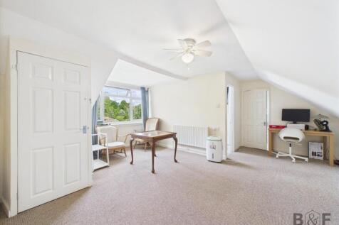 CAM01872G0-PR0378-STILL029.jpg
