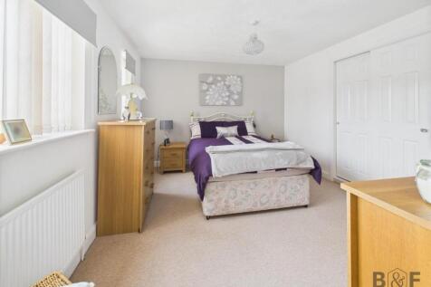 CAM01872G0-PR0380-STILL022.jpg