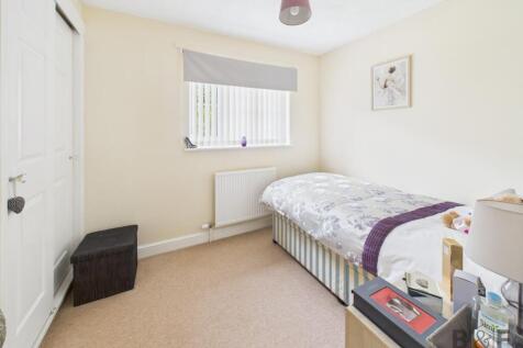 CAM01872G0-PR0380-STILL017.jpg