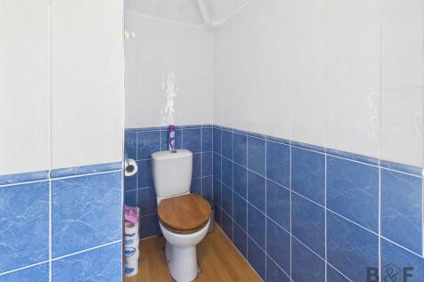 CAM01872G0-PR0392-STILL006.jpg