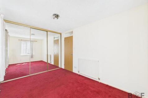 CAM01872G0-PR0412-STILL009.jpg