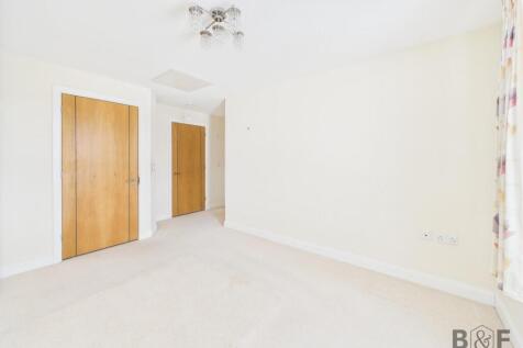 CAM01872G0-PR0431-STILL004.jpg