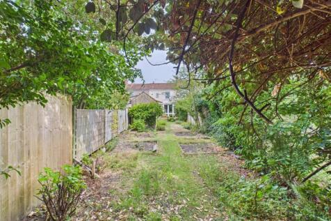 CAM01872G0-PR0439-STILL017.jpg