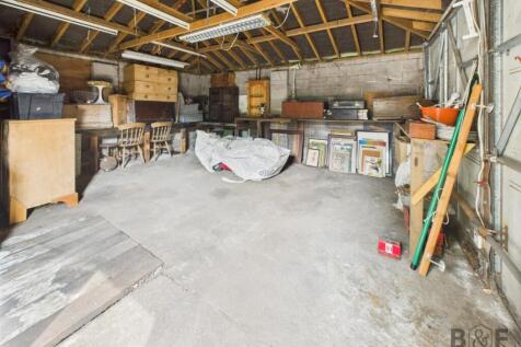 CAM01872G0-PR0446-STILL019.jpg