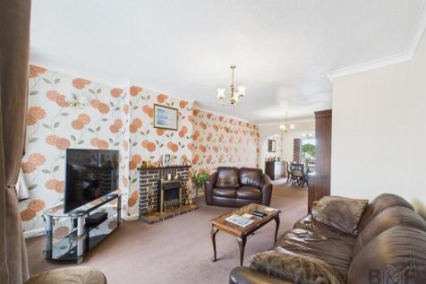 CAM01872G0-PR0450-STILL008.jpg