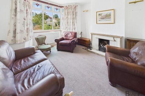 CAM01872G0-PR0453-STILL009.jpg