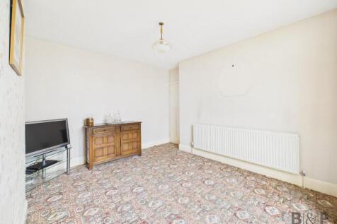 CAM01872G0-PR0456-STILL005.jpg