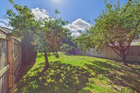 CAM01872G0-PR0461-STILL016.jpg