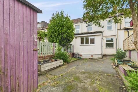 CAM01872G0-PR0470-STILL008.jpg