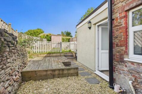 CAM01872G0-PR0475-STILL009.jpg