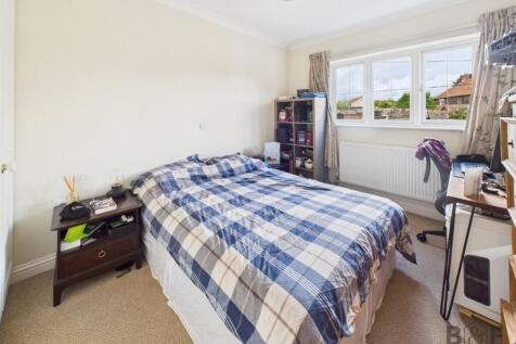 CAM01872G0-PR0471-STILL002.jpg