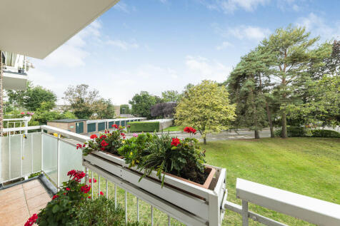 Balcony (3)