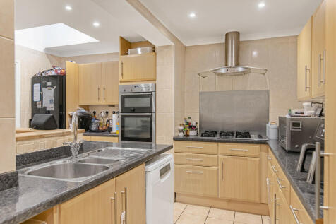 Kitchen (2)