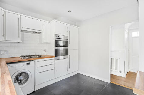 Kitchen (2)