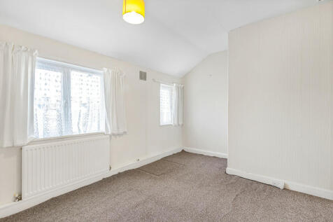 Bedroom 2 (2)