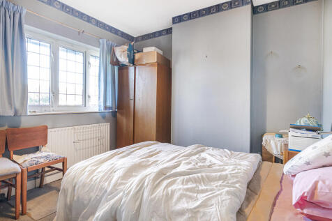 Bedroom 2 (3)