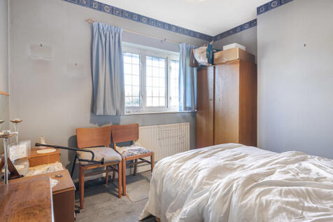 Bedroom 2 (4)