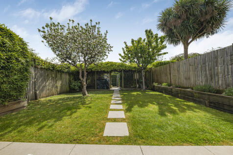 Garden (3)