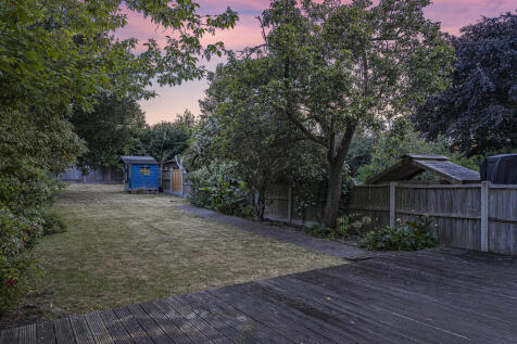 Twlight Garden