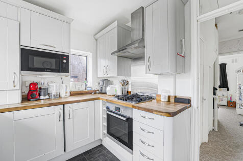 Kitchen (2)