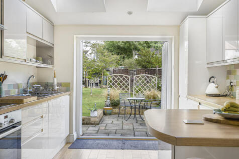 Kitchen (2)