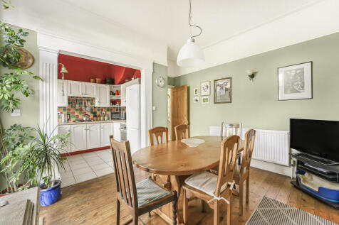 Dining Room (3)