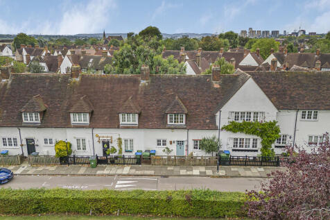 Lovelace Green (2...