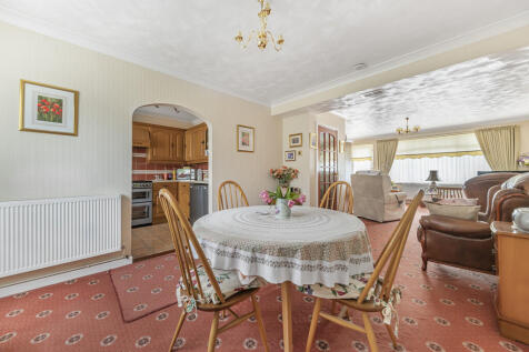 Dining Room (2)