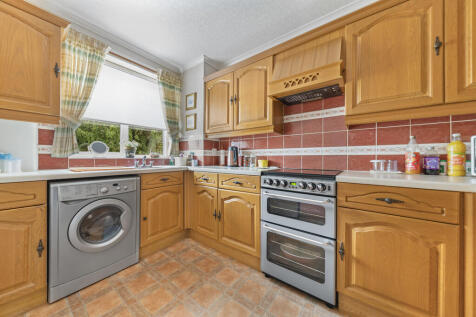 Kitchen (2)