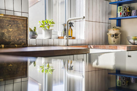 Kitchen Feature (...