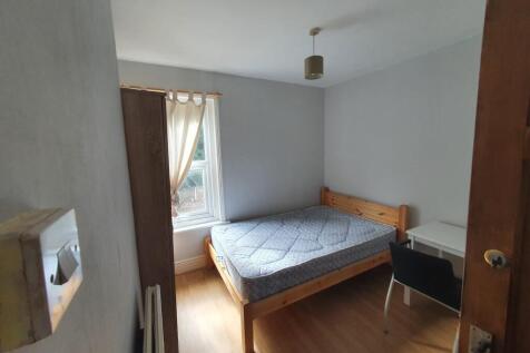 FFR bedroom