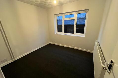 GF reception or 4th Bedroom