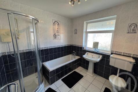 bathroom2