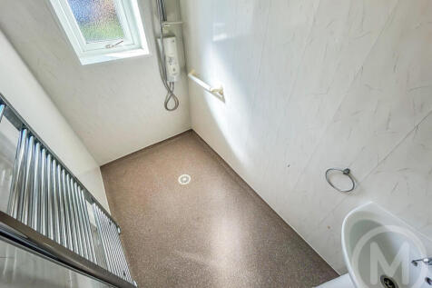 wynn shower.JPG