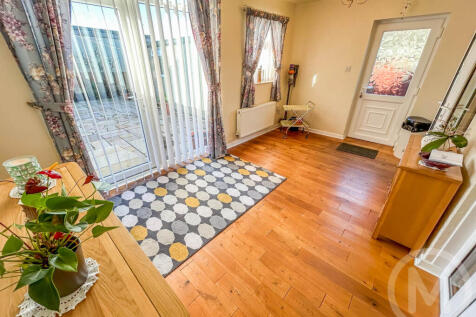 highcroft 8 (10).JPG