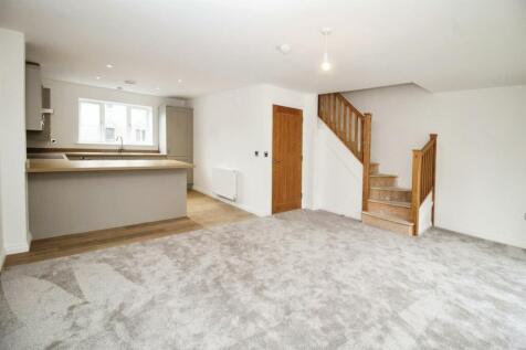 Dining / Living Room