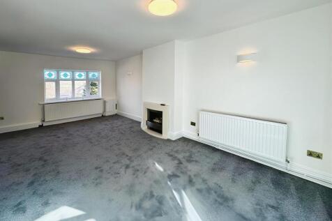 Spacious Lounge