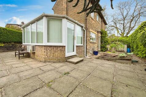 Rear &amp; Side Garden