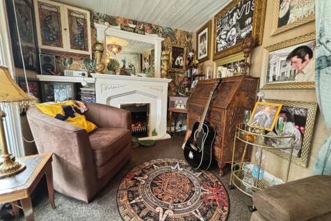 Garden Room.jpg