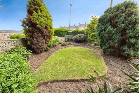 Front Garden.jpg