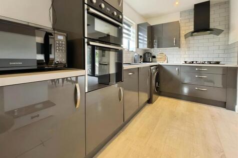 Diner/Kitchen