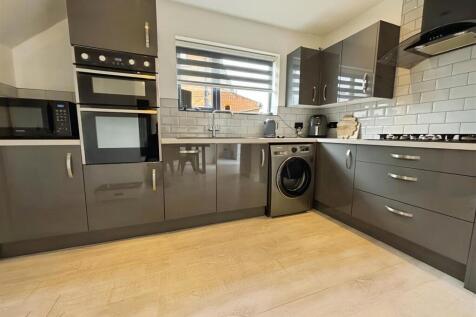 Diner/Kitchen