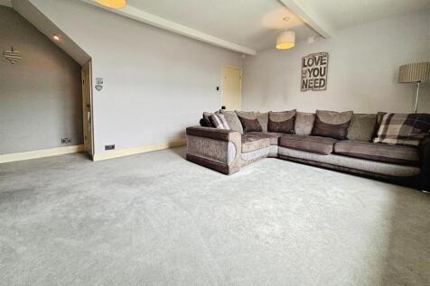 Lounge/Bedroom