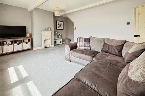 Lounge/Bedroom